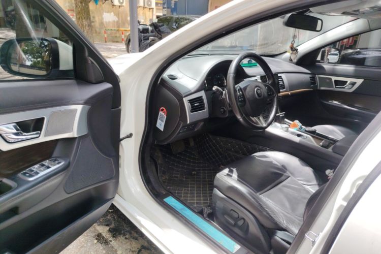 Used Jaguar XF 2015 XF 2.0T Prestige Edition Driver Seat