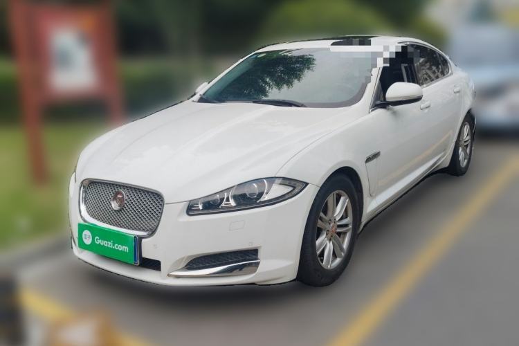 Used Jaguar XF 2015 XF 2.0T Prestige Edition Guazi used car, China used car export, Used car for sale, Used Jaguar cars, Cheapest cars for sale