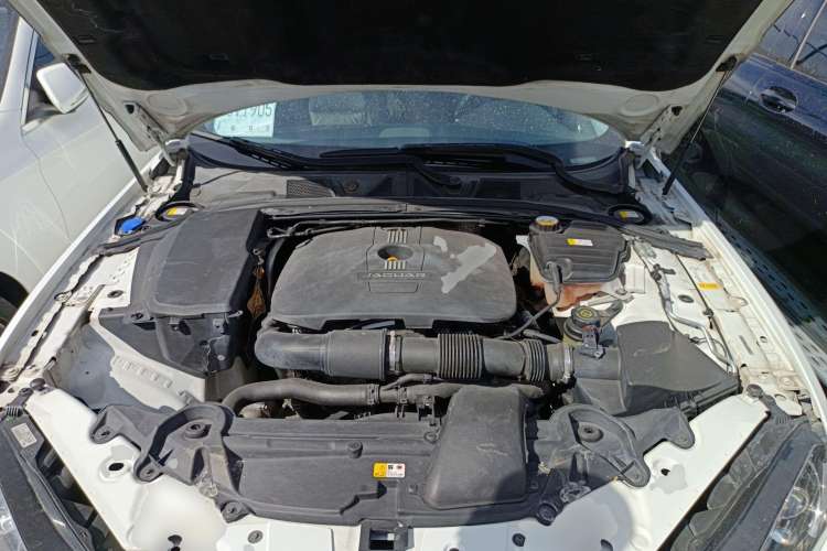 Used Jaguar XF 2015 XF 2.0T Sportbrake Luxury Edition Engine Bay