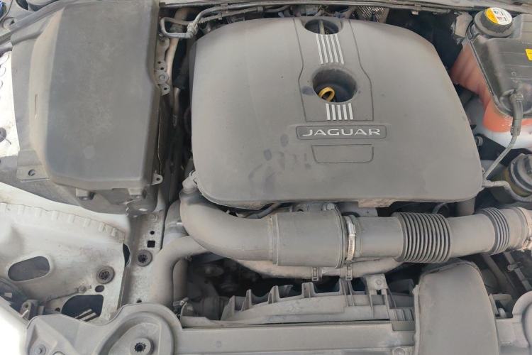 Used Jaguar XF 2015 XF 2.0T Luxury Edition Engine Bay