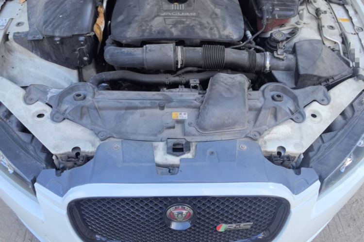 Used Jaguar XF 2015 XF 2.0T 80th Anniversary Collector's Edition Engine Bay