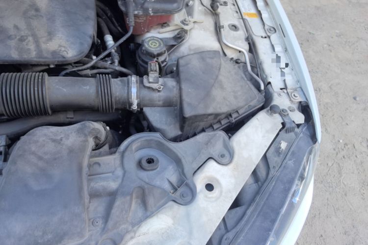 Used Jaguar XF 2015 XF 2.0T 80th Anniversary Collector's Edition Engine Bay Left