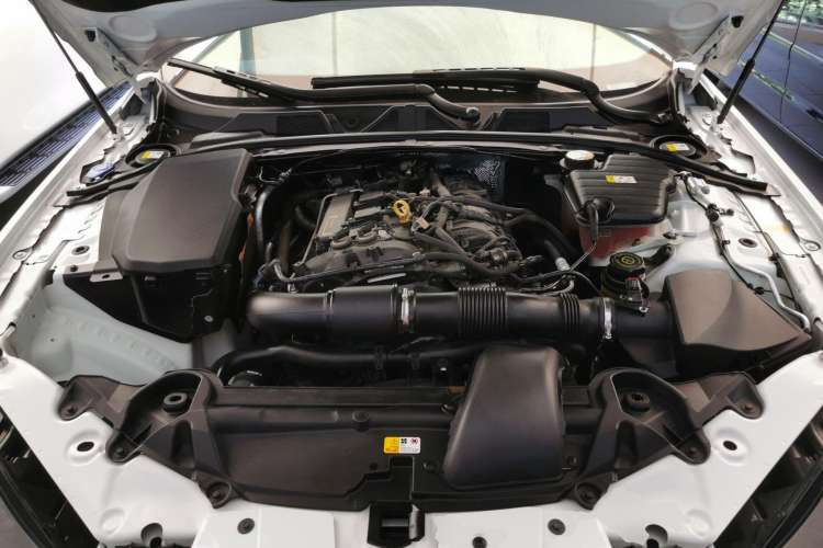 Used Jaguar XF 2015 XF 2.0T Sportbrake Luxury Edition Engine Bay