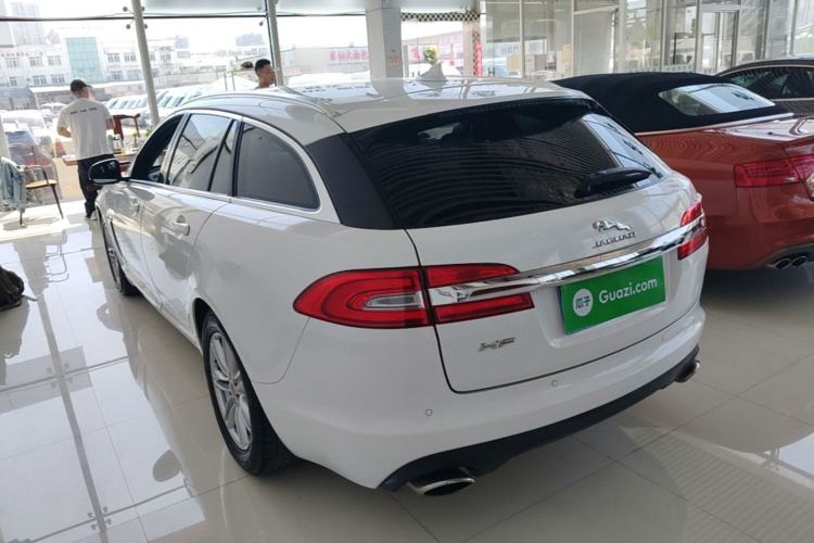 Used Jaguar XF 2015 XF 2.0T Sportbrake Luxury Edition Exterior 2