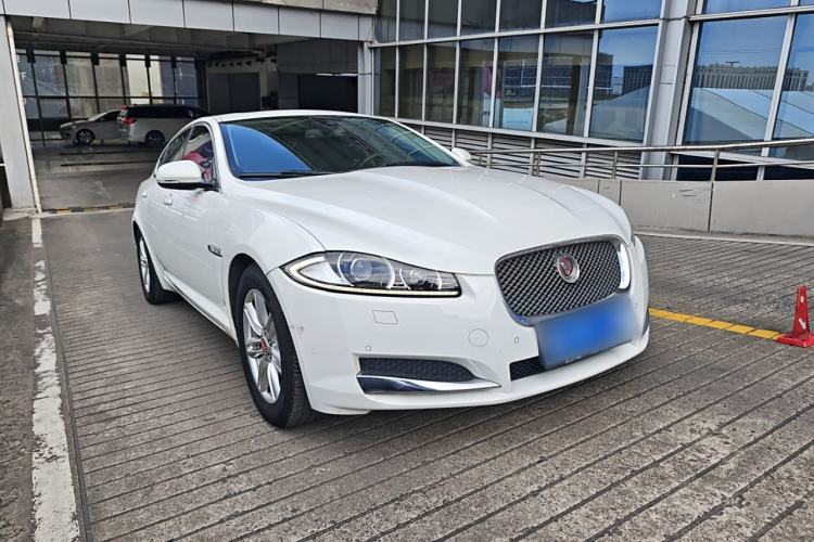 Used Jaguar XF 2015 XF 2.0T Prestige Edition Exterior 2