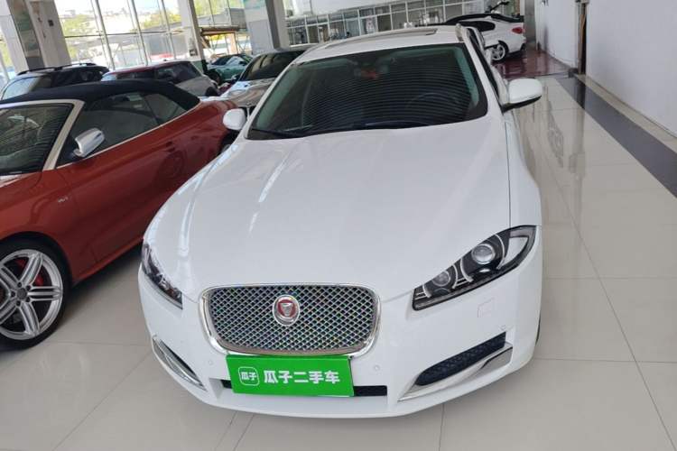 Used Jaguar XF 2015 XF 2.0T Sportbrake Luxury Edition Front