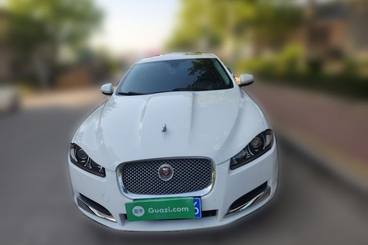 Used Jaguar XF 2015 XF 2.0T Prestige Edition Front