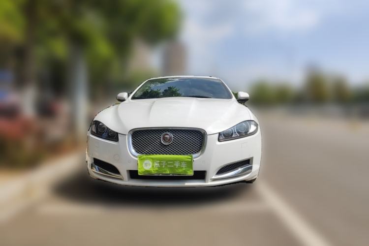 Used Jaguar XF 2015 XF 2.0T Luxury Edition Front