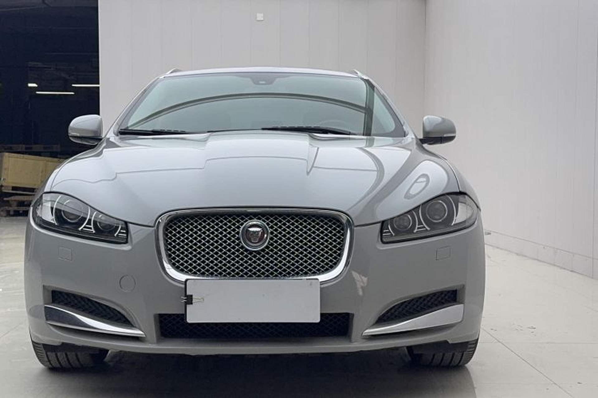 Used Jaguar XF 2015 XF 2.0T Sportbrake Luxury Edition Front