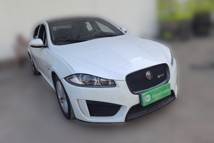 Used Jaguar XF 2015 XF 2.0T 80th Anniversary Collector's Edition Front Right 45 Deg