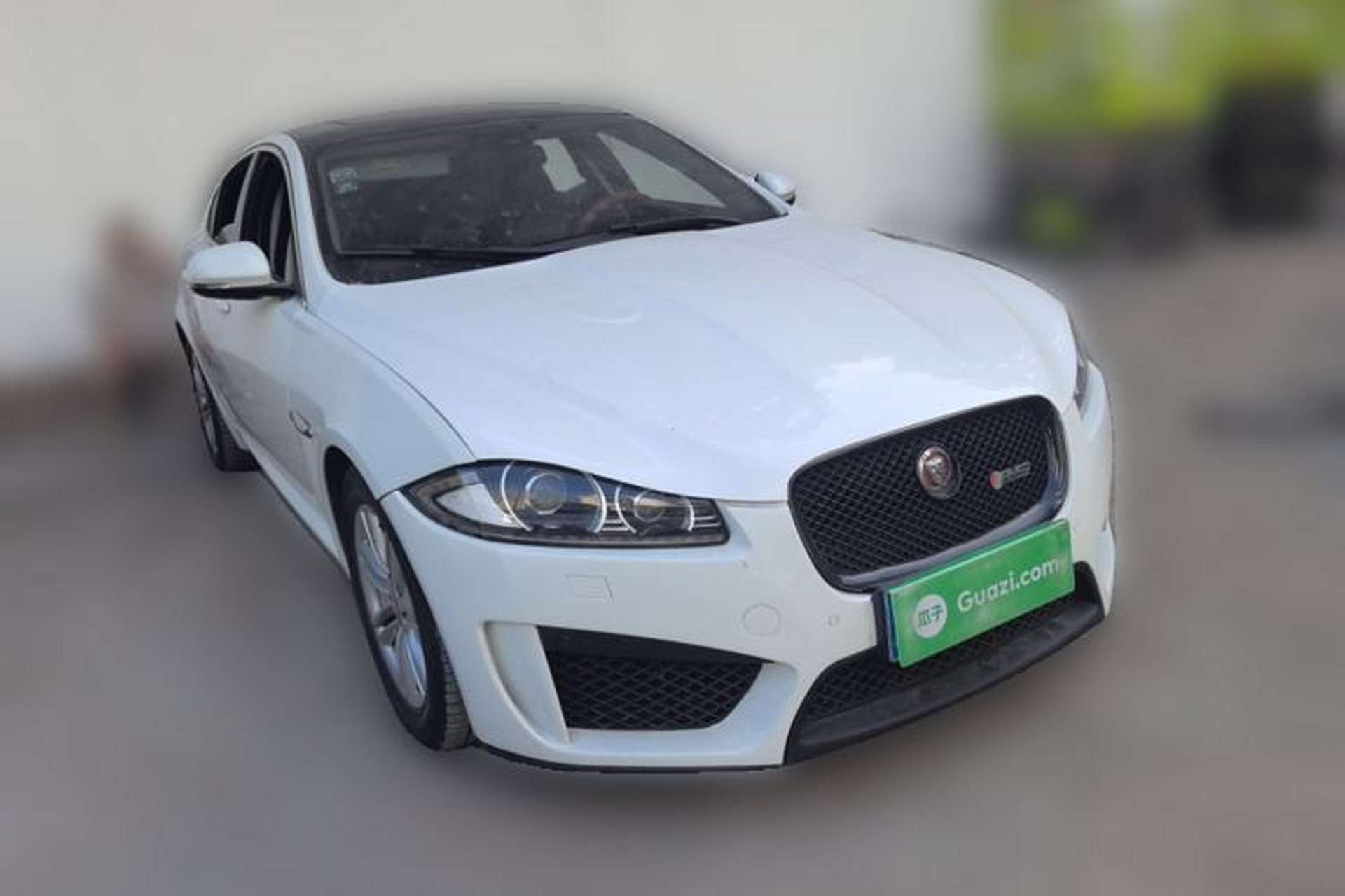 Used Jaguar XF 2015 XF 2.0T 80th Anniversary Collector's Edition Front Right 45 Deg