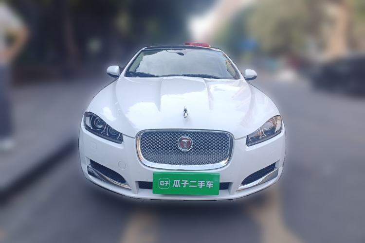 Used Jaguar XF 2015 XF 2.0T Prestige Edition Front