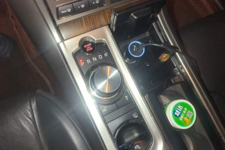 Used Jaguar XF 2015 XF 2.0T 80th Anniversary Collector's Edition Gear Lever