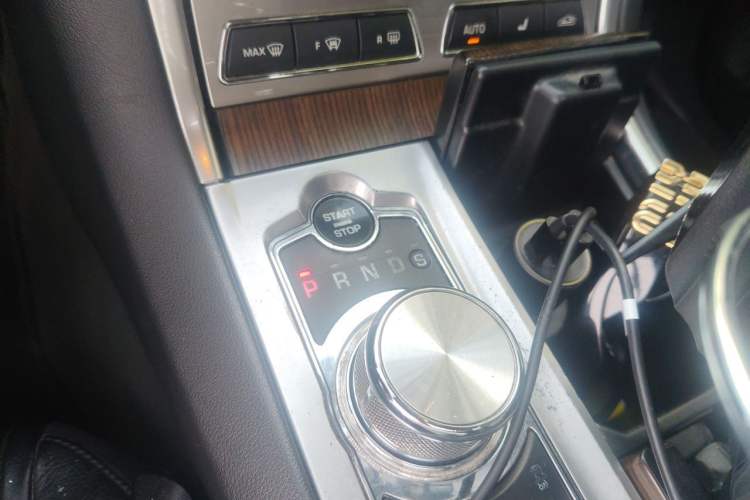 Used Jaguar XF 2015 XF 2.0T 80th Anniversary Collector's Edition Gear Lever