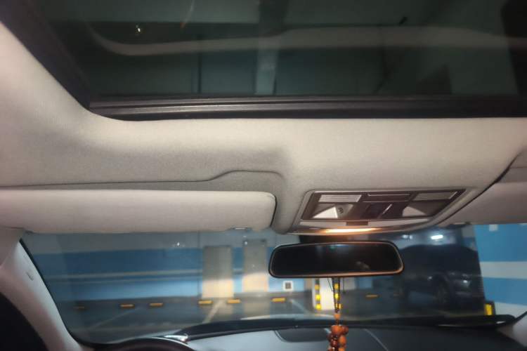 Used Jaguar XF 2015 XF 2.0T 80th Anniversary Collector's Edition Headliner