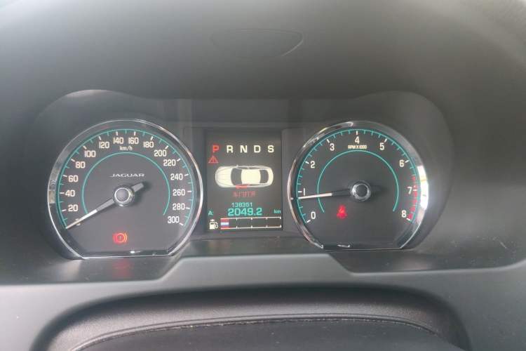 Used Jaguar XF 2015 XF 2.0T 80th Anniversary Collector's Edition Instrument Cluster