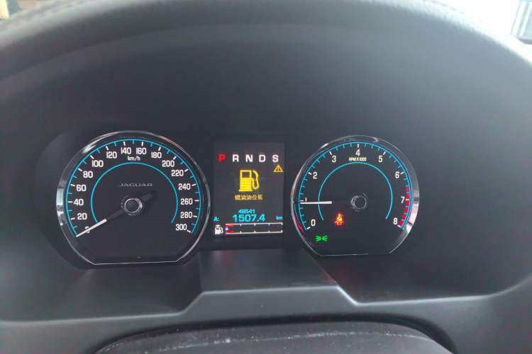 Used Jaguar XF 2015 XF 2.0T Sportbrake Luxury Edition Instrument Cluster