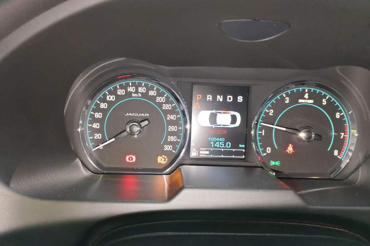 Used Jaguar XF 2015 XF 2.0T Luxury Edition Instrument Cluster