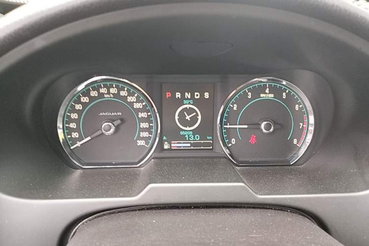 Used Jaguar XF 2015 XF 2.0T Prestige Edition Instrument Cluster