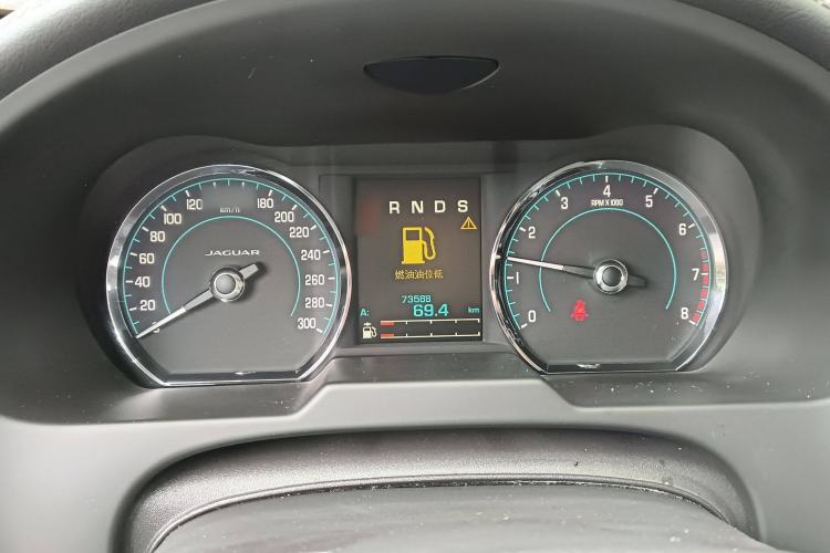Used Jaguar XF 2015 XF 2.0T Luxury Edition Instrument Cluster
