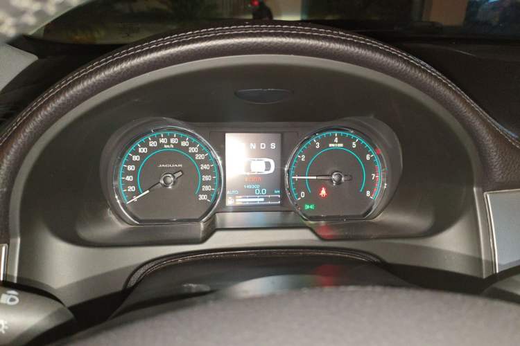Used Jaguar XF 2015 XF 2.0T Prestige Edition Instrument Cluster