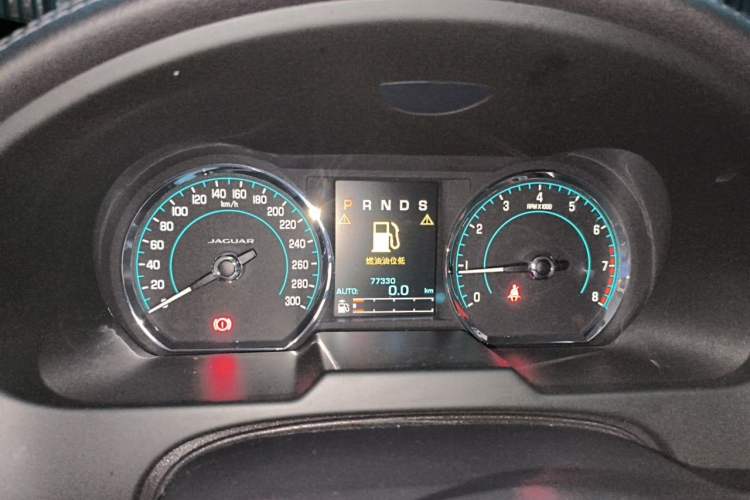 Used Jaguar XF 2015 XF 2.0T Luxury Edition Instrument Cluster