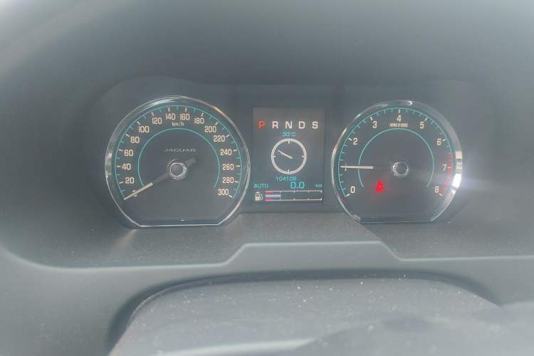 Used Jaguar XF 2015 XF 2.0T Sportbrake Luxury Edition Instrument Cluster