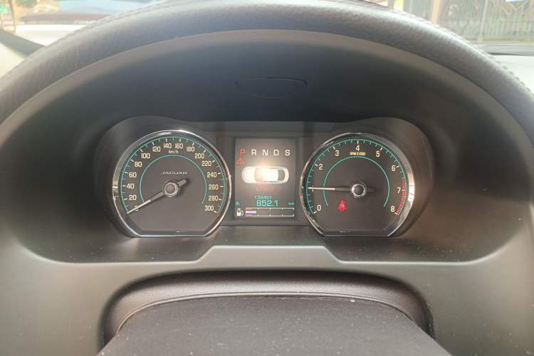 Used Jaguar XF 2015 XF 2.0T Prestige Edition Instrument Cluster