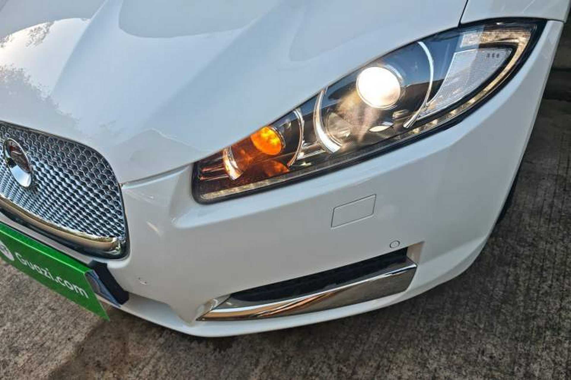 Used Jaguar XF 2015 XF 2.0T Luxury Edition Left Front Headlight