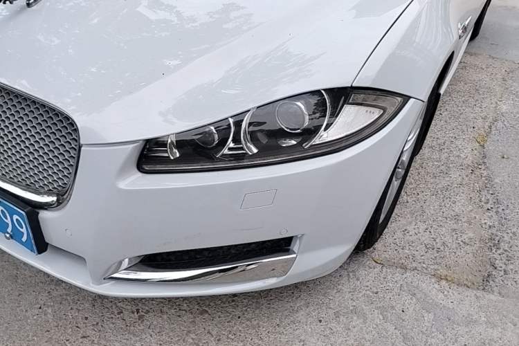 Used Jaguar XF 2015 XF 2.0T Prestige Edition Left Front Headlight