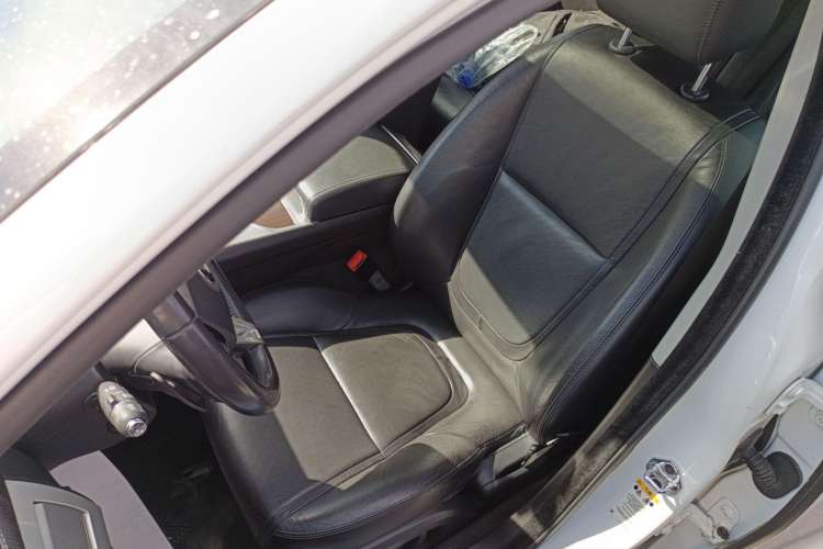 Used Jaguar XF 2015 XF 2.0T Sportbrake Luxury Edition Left Front Seat