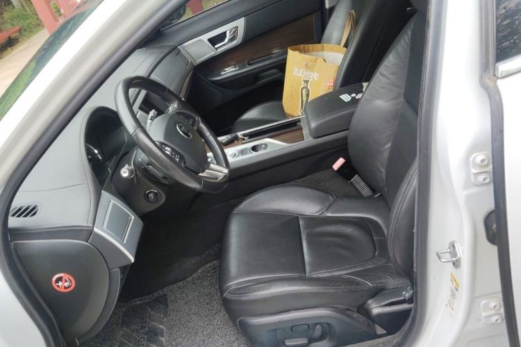 Used Jaguar XF 2015 XF 2.0T Prestige Edition Left Front Seat
