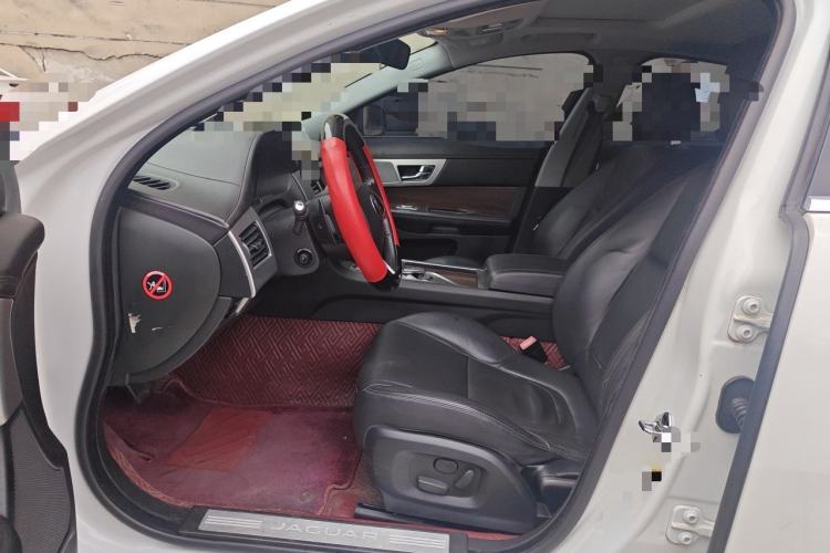 Used Jaguar XF 2015 XF 2.0T Prestige Edition Left Front Seat