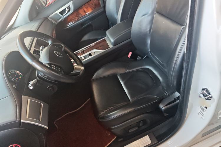 Used Jaguar XF 2015 XF 2.0T Luxury Edition Left Front Seat