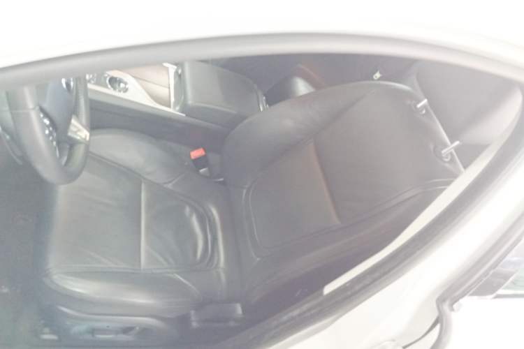 Used Jaguar XF 2015 XF 2.0T Prestige Edition Left Front Seat