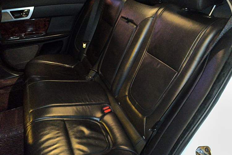 Used Jaguar XF 2015 XF 2.0T Luxury Edition Left Rear Seat