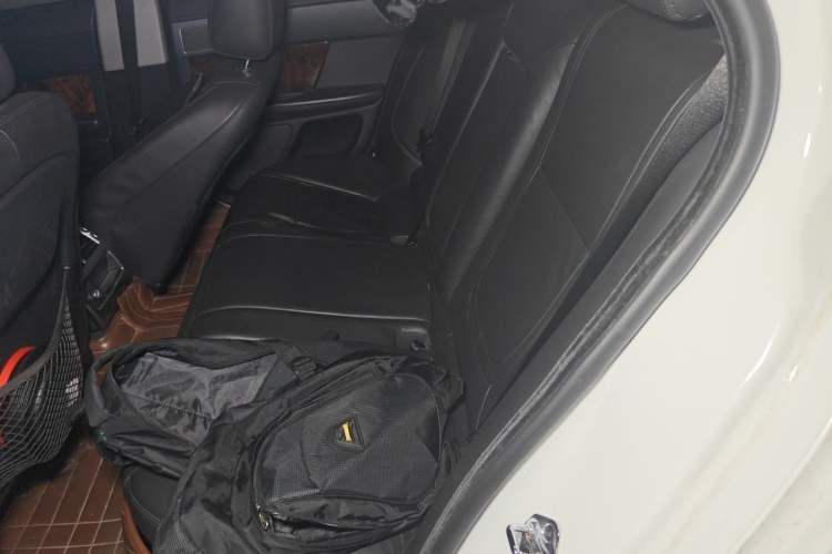 Used Jaguar XF 2015 XF 2.0T Sportbrake Luxury Edition Left Rear Seat