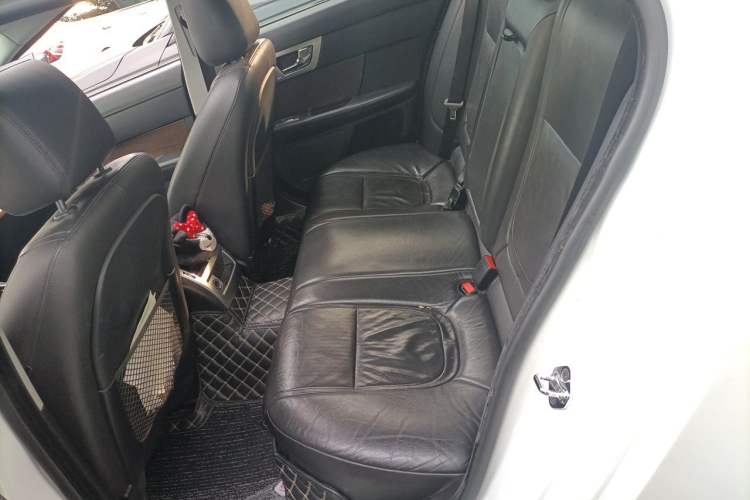 Used Jaguar XF 2015 XF 2.0T Prestige Edition Left Rear Seat
