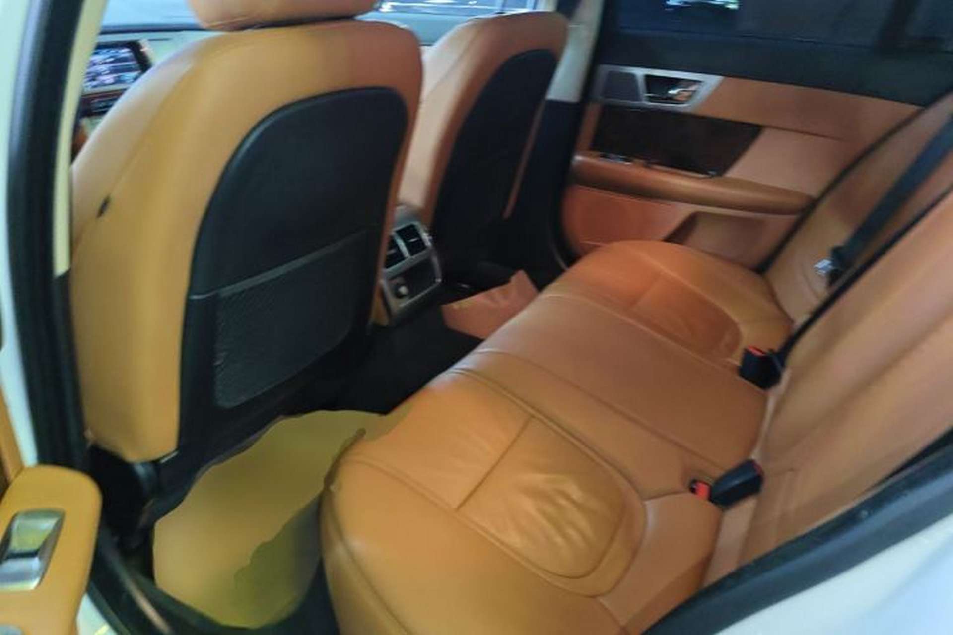 Used Jaguar XF 2015 XF 2.0T Luxury Edition Left Rear Seat