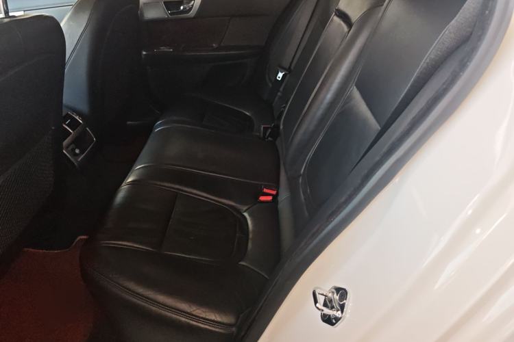 Used Jaguar XF 2015 XF 2.0T Luxury Edition Left Rear Seat