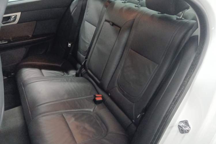 Used Jaguar XF 2015 XF 2.0T Prestige Edition Left Rear Seat