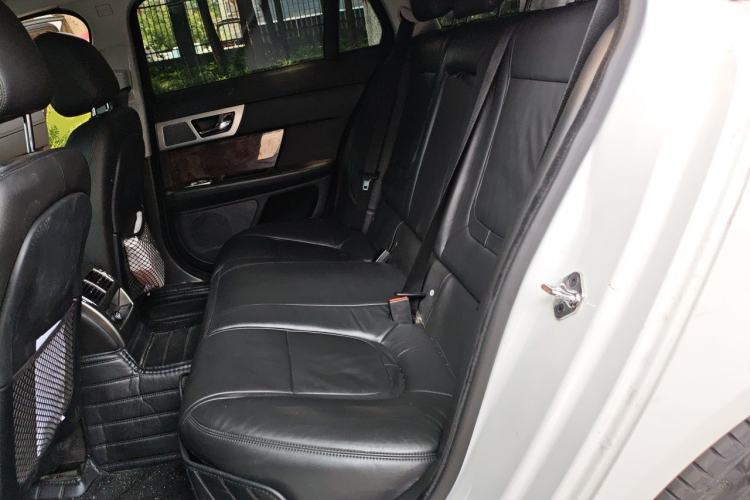 Used Jaguar XF 2015 XF 2.0T Sportbrake Luxury Edition Left Rear Seat