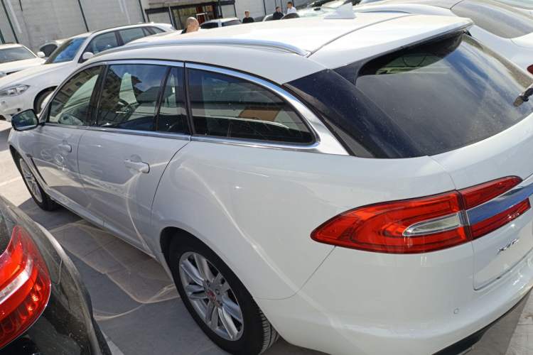 Used Jaguar XF 2015 XF 2.0T Sportbrake Luxury Edition Left Side