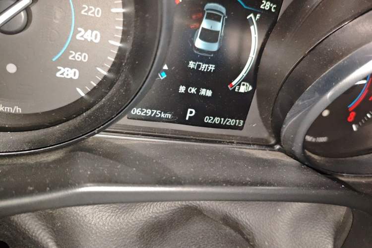 Used Jaguar XF  Odometer Close Up