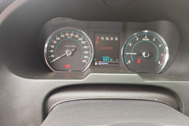 Used Jaguar XF 2015 XF 2.0T Prestige Edition Odometer Close Up