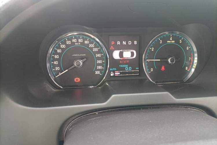 Used Jaguar XF 2015 XF 2.0T Prestige Edition Odometer Close Up