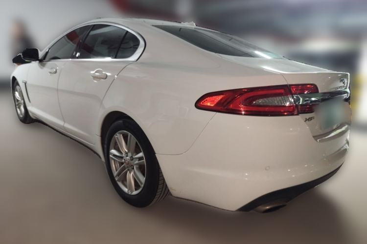 Used Jaguar XF 2015 XF 2.0T 80th Anniversary Collector's Edition Rear Left 45 Deg