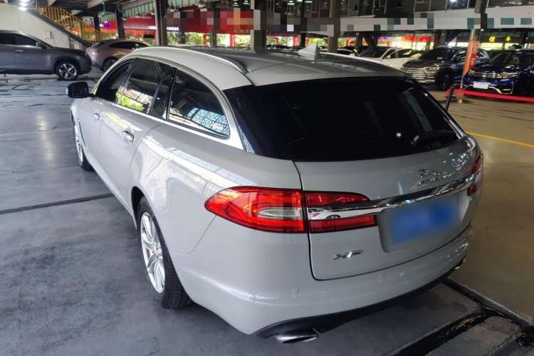 Used Jaguar XF 2015 XF 2.0T Sportbrake Luxury Edition Rear Left 45 Deg