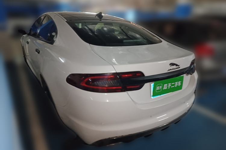 Used Jaguar XF 2015 XF 2.0T 80th Anniversary Collector's Edition Rear Left 45 Deg