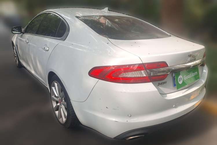 Used Jaguar XF 2015 XF 2.0T Luxury Edition Rear Left 45 Deg